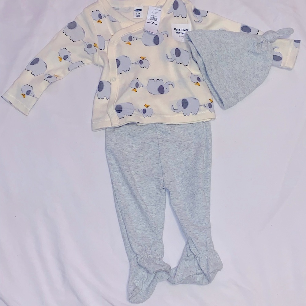 BRAND NEW! Old Navy 3 piece set